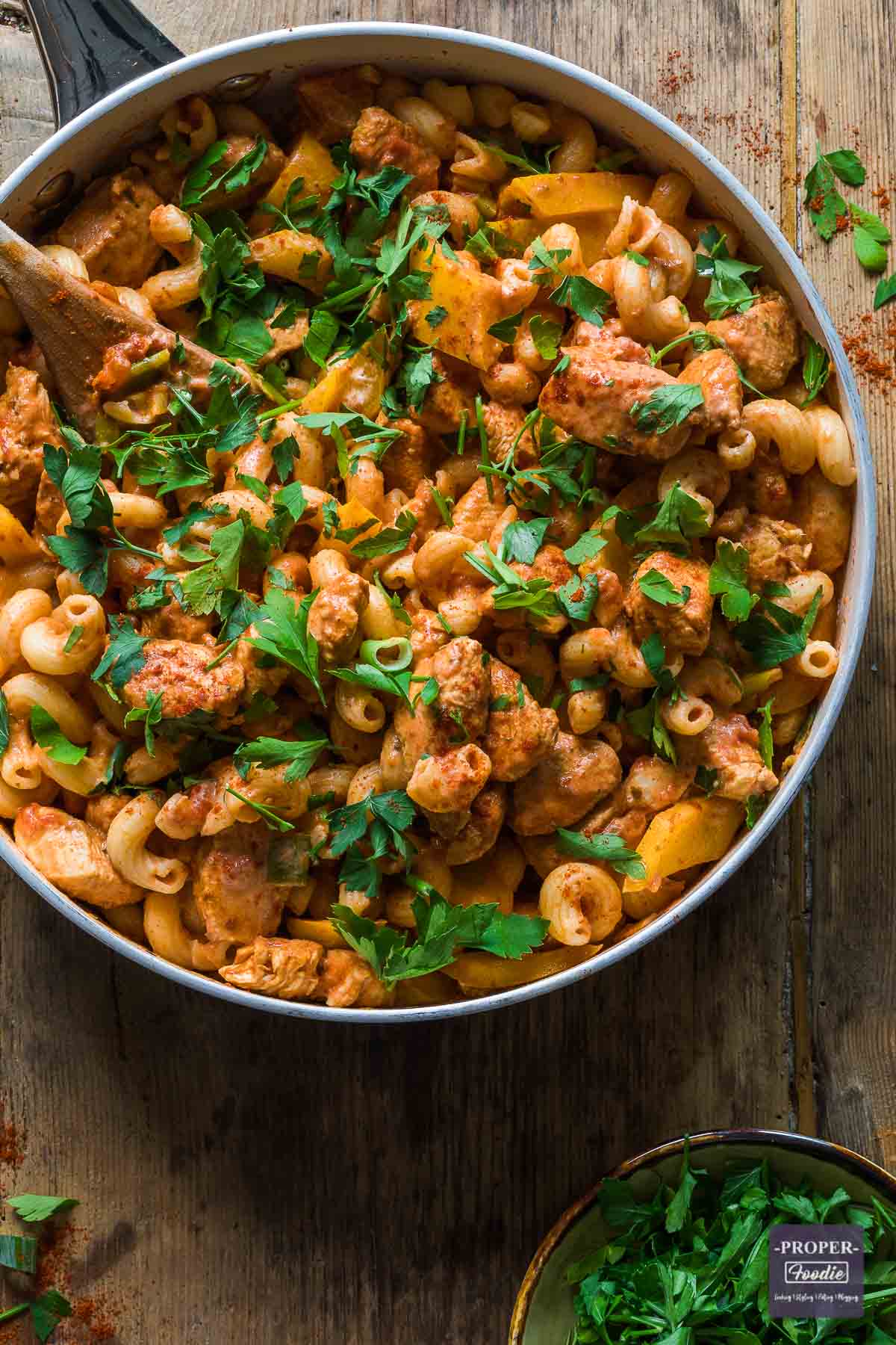 A large pan filled with Cajun chicken pasta.