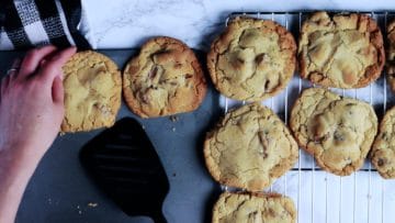 cooking cookies on wire rack