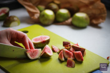 Slicing figs