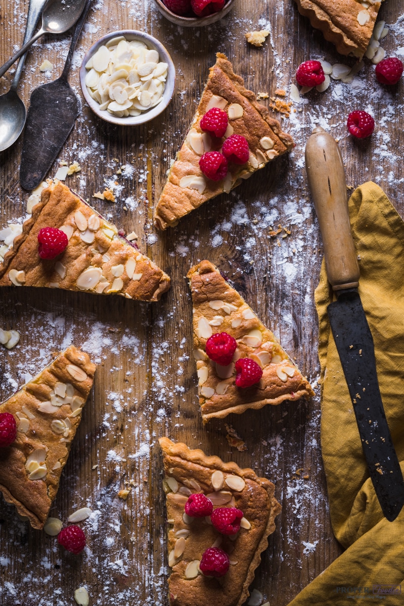 raspberry and almond bakewell